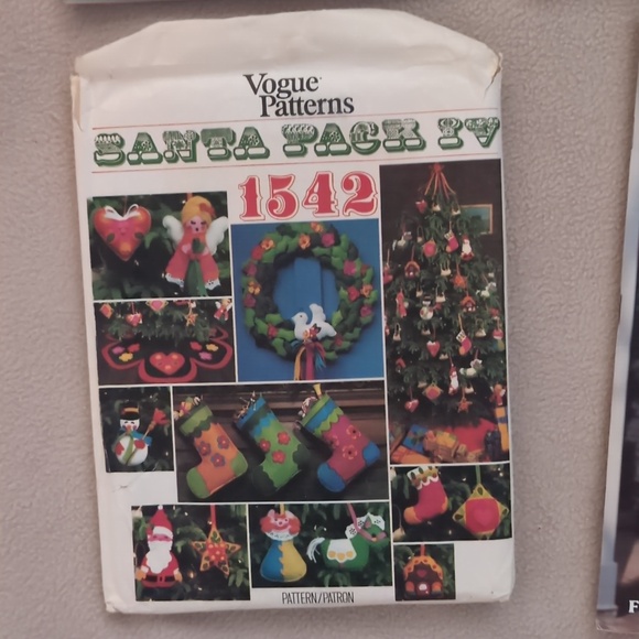 Assorted Home Sewing & Craft Booklets with Patterns - Picture 2 of 8